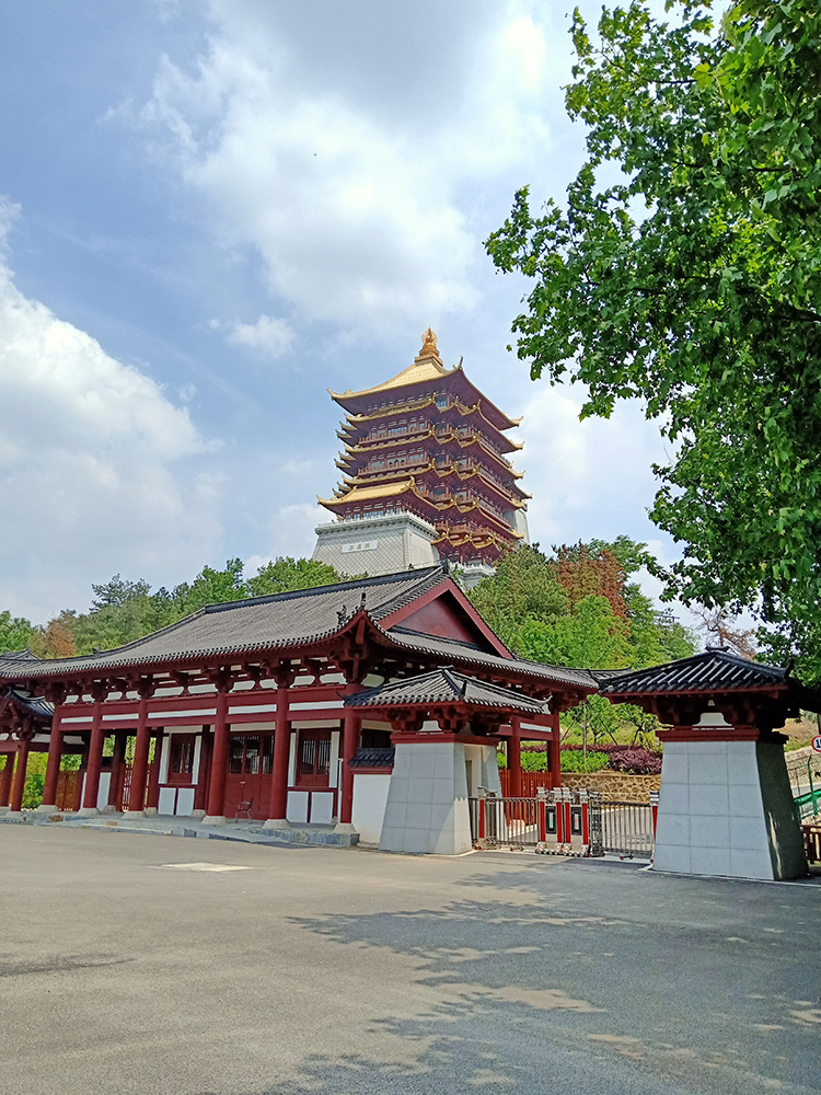 東昌閣（不對(duì)外開(kāi)放）